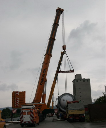 Tandemhub einer 220 Tonnen schweren Kolonne - Copyright: www.olli80.de