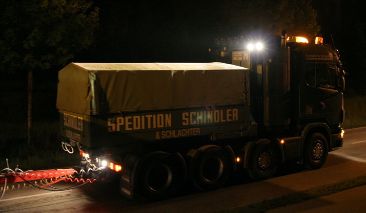 Copyright: www.olli80.de Transport eines Scheuerle Sektionstransporters