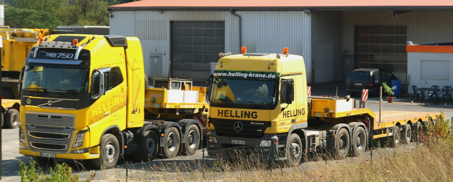 Helling - Begleitfahrzeuge der LR 1600/2 - Copyright: www.olli80.de