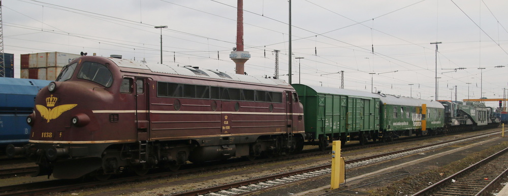 Nohab MY 1138 mit Trafozug - Copyright: www.olli80.de