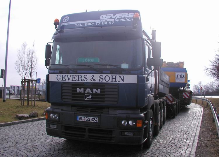 Fahrerseite MAN 41.604 von Gevers & Sohn - Copyright: www.olli80.de
