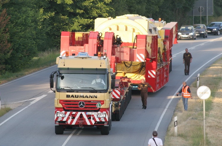 Baumann Greiner Hubhebelkesselbrücke mit spmts und Generator - Copyright: www.olli80.de