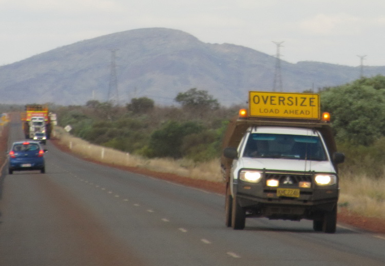 Australisches Schwertransport-Fahrzeug - Copyright: www.olli80.de