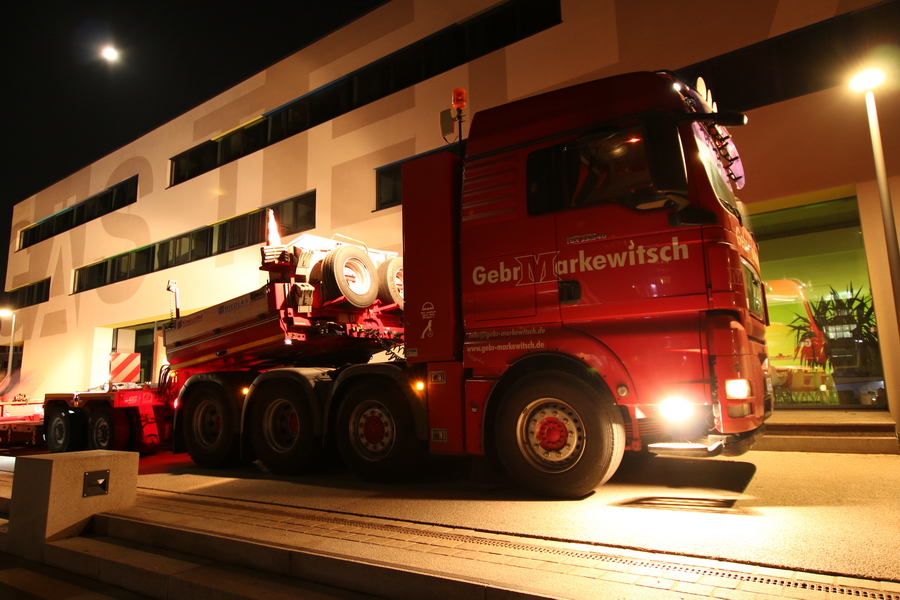 Gebr. Markewitsch - MAN TGX 33.540 - Copyright: www.olli80.de