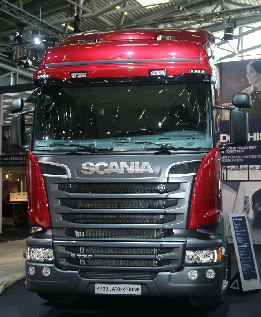 Scania R 730 LA10x4*6, Euro 6  - Copyright: www.olli80.de
