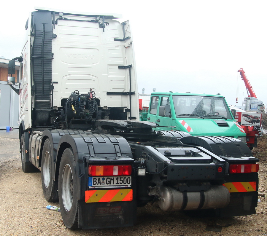 Merkel Volvo FH 500 - Copyright: www.olli80.de