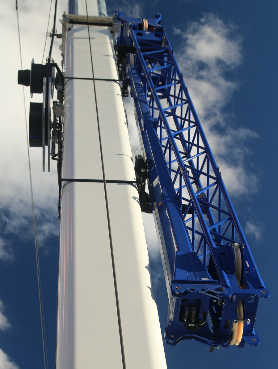 Bauma 2022 - Grove GMK 4070L Maxikraft Teleskopmast - Copyright: www.olli80.de