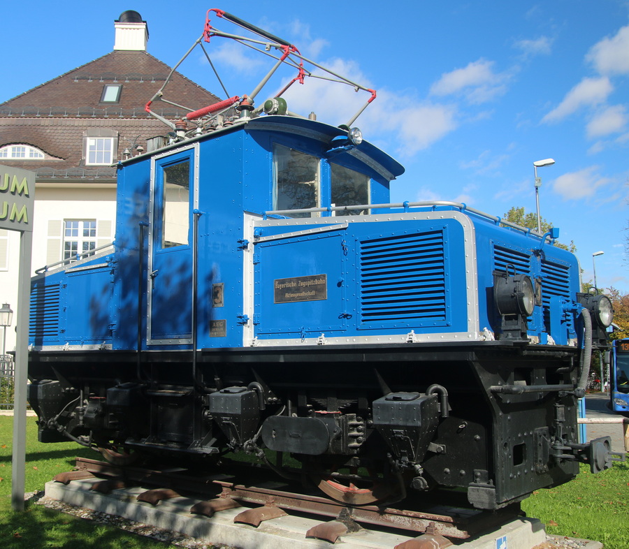 Deutsches Museum München - Bayerische Zugspitzbahn Lokomotive Nr. 3 - Copyright: www.olli80.de