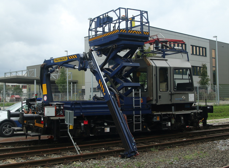 Bayernhafen SKL 26 Oberleitungs-Revisionsfahrzeug - Copyright: www.olli80.de