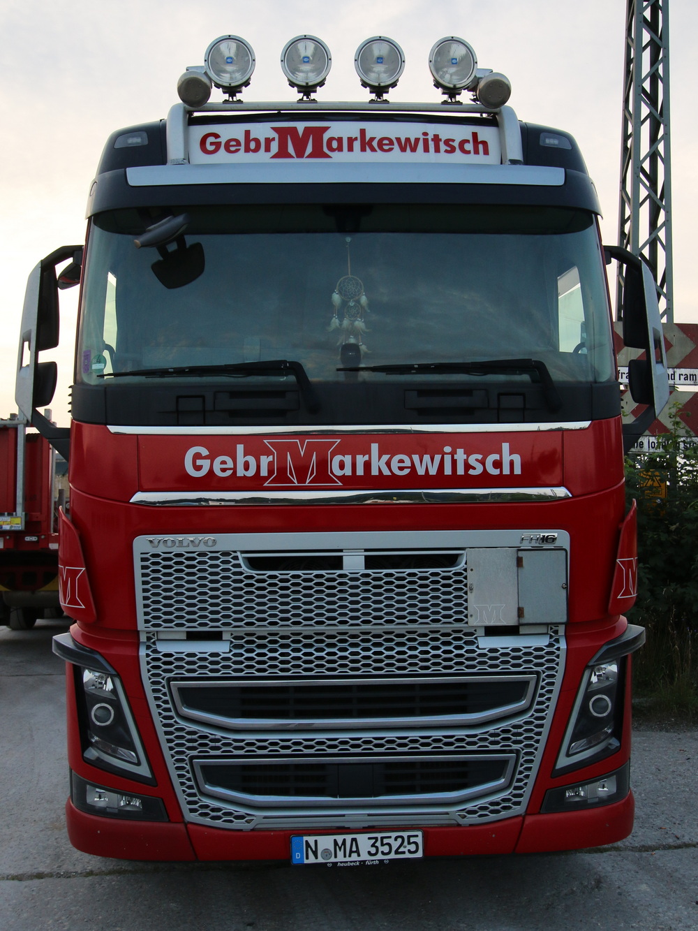 Gebr. Markewitsch Volvo FH 16 - Copyright: www.olli80.de