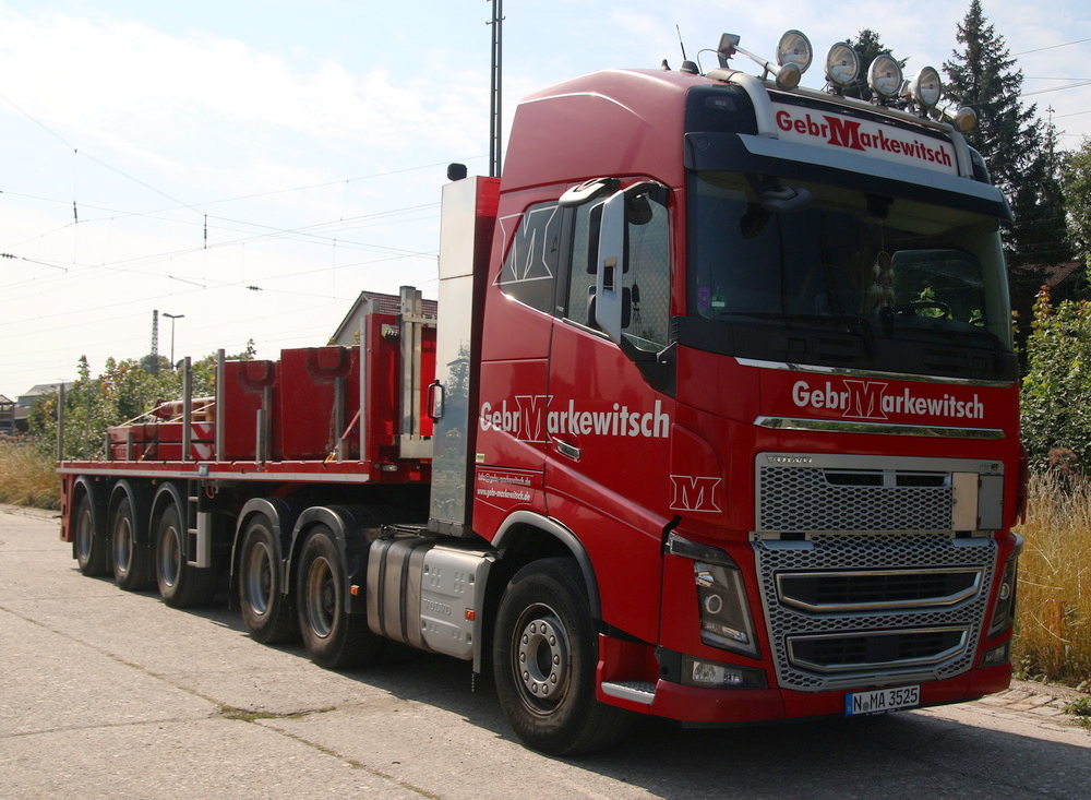 Gebr. Markewitsch Volvo FH 16 mit Rino Ballastauflieger - Copyright: www.olli80.de