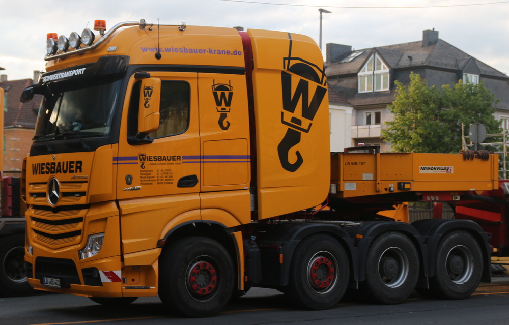 Wiesbauer MB Actros 4163 - Copyright: www.olli80.de