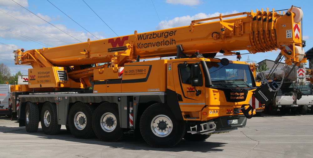 Würzburger Kranverleih LTM 1100-5.3 - Copyright: www.olli80.de