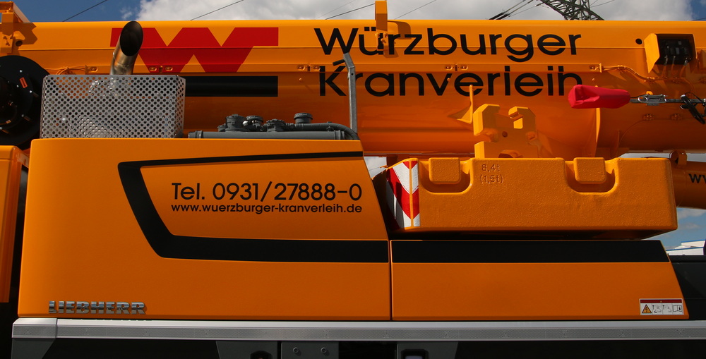 Würzburger Kranverleih LTM 1100-5.3 - Copyright: www.olli80.de