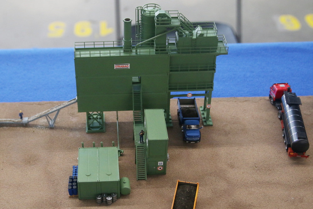 MAC Weser-Ems: Asphalt-Mischanlage - Copyright: www.olli80.de