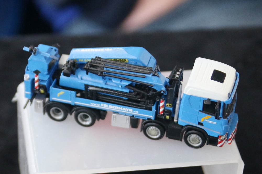 Ewald Pr&ouml;bsting: Felbermayr Ladekran-LKW - Copyright: www.olli80.de