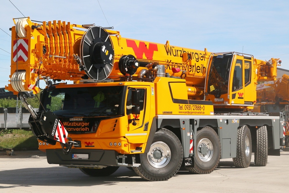 LTM 1120-4.2 W&uuml;rzburger Kranverleih - Copyright: www.olli80.de