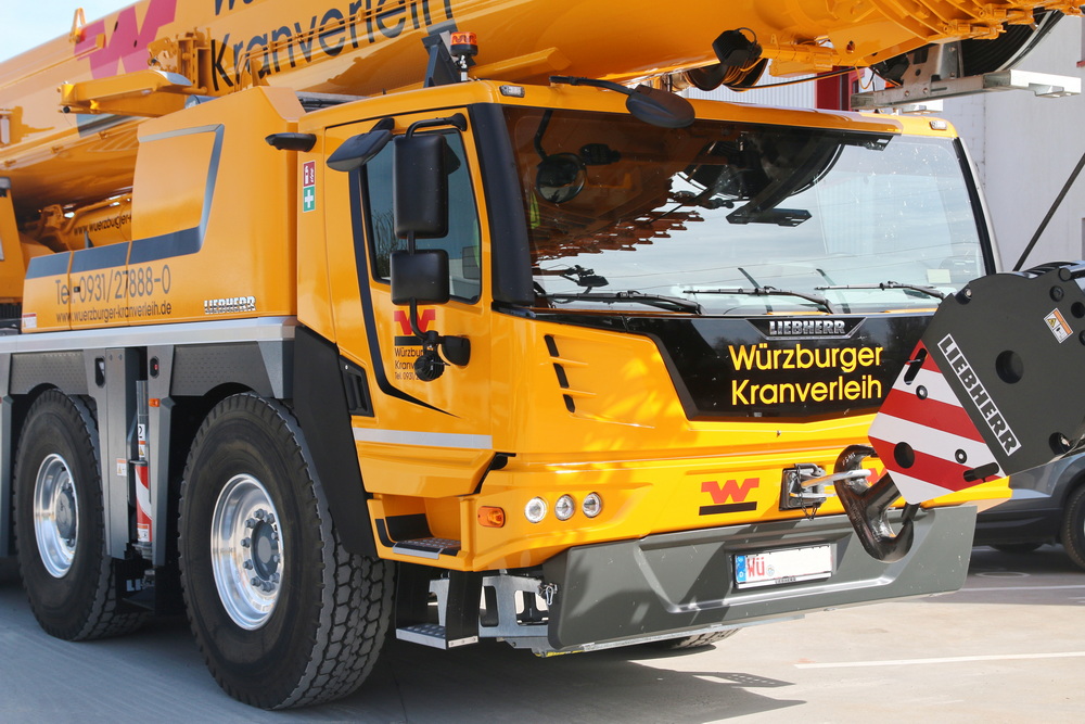 LTM 1120-4.2 Würzburger Kranverleih - Copyright: www.olli80.de