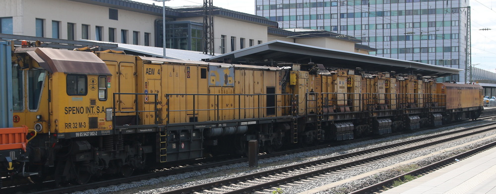 SPENO Schienenschleifzug 99 85 9427 002-2 - Copyright: www.olli80.de