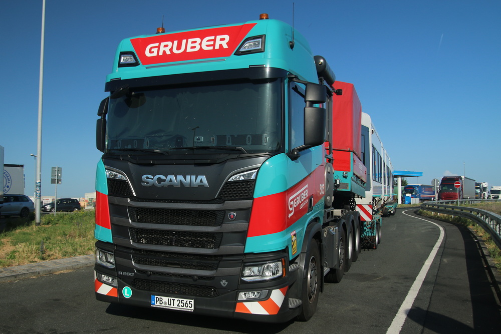 Gruber Scania R660 - Copyright: www.olli80.de